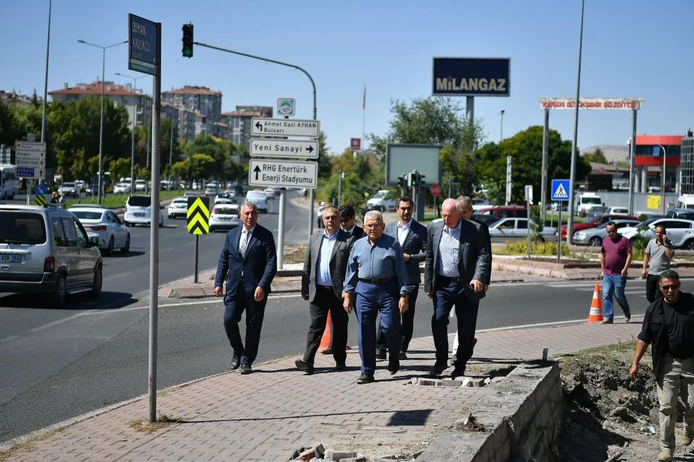 Büyükkılıç, DSİ Katlı Kavşağı proje çalışmalarını inceledi