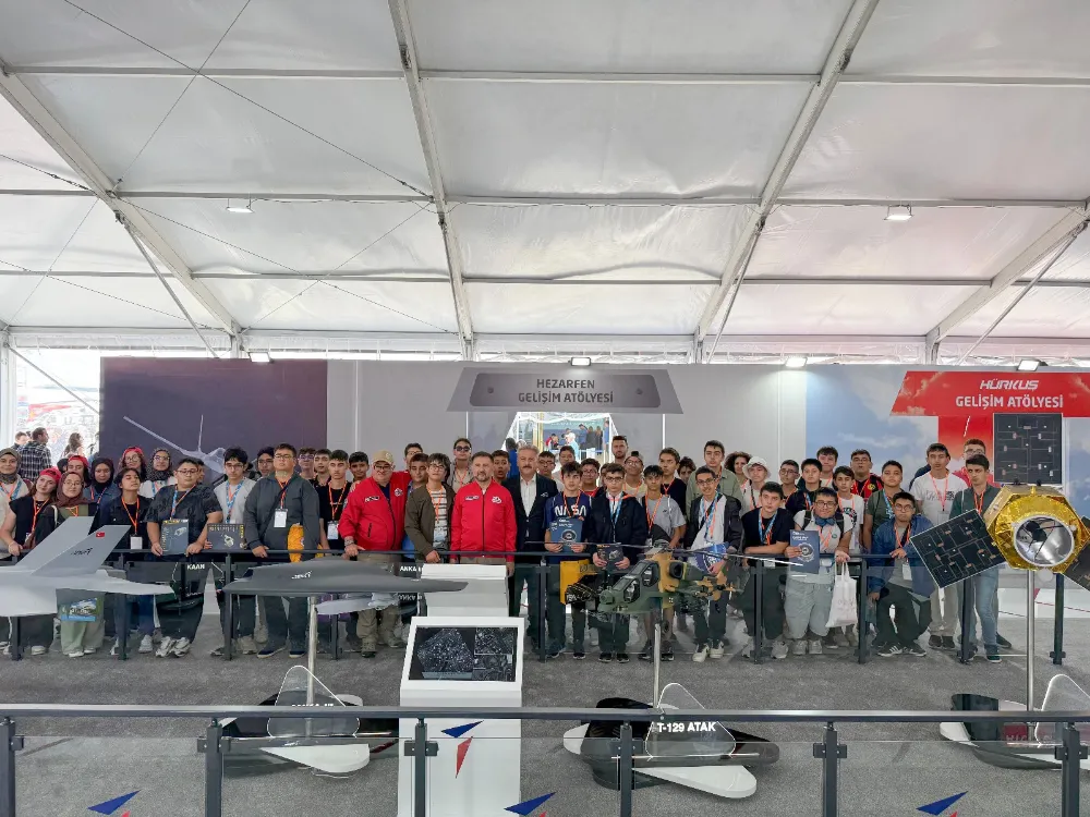 Palancıoğlu, havacılık lisesi öğrencileriyle TEKNOFEST İstanbul