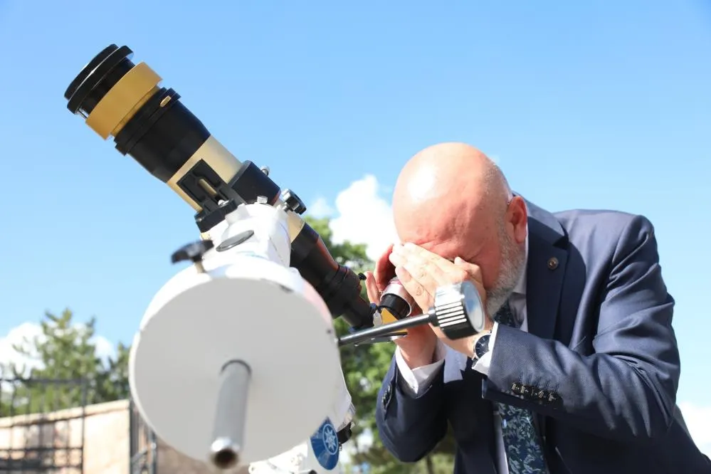 Başkan Çolakbayrakdar: 