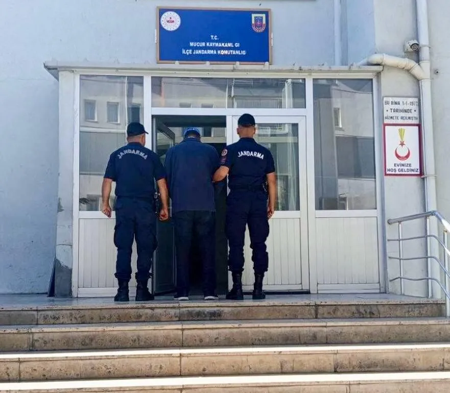 FETÖ hükümlüsü kayınvalidesinin cenazesinde yakalandı