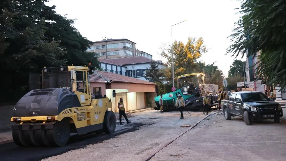 Mete Caddesi’ndeki yol yenileme çalışmaları tamamlandı
