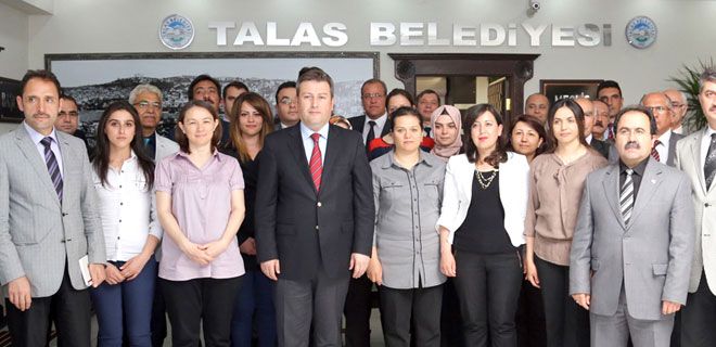 TALAS`TA SOSYAL DENGE SEVİNCİ