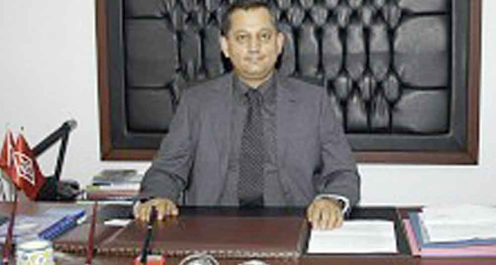 TAM GÜN YASASI AKSATMIYOR