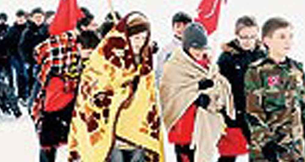 VATAN İÇİN YÜRÜYECEK