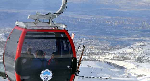 GONDOL TİPİ TELEFERİĞE YOĞUN İLGİ 