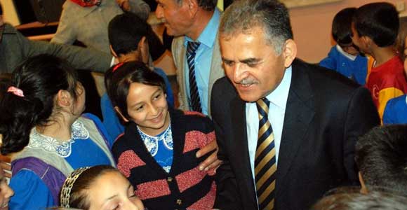 OSMAN KAVUNCU ORTA OKULU ÖĞRENCİLERİ, MELİKGAZİ BELEDİYE ÇALIŞMALARINI İNCELEDİ